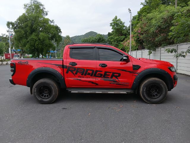 Ford Ranger 2019 2.0 Hi-Rider Limited Pickup ดีเซล ไม่ติดแก๊ส เกียร์ธรรมดา แดง