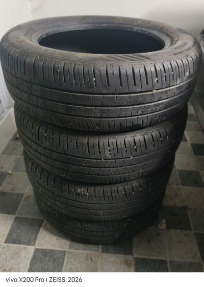 ยางรถยนต์ 195 60 R16 dunlop ปี24 ดอกหนาๆเหมือนใหม่ 1ชุด4เส้น