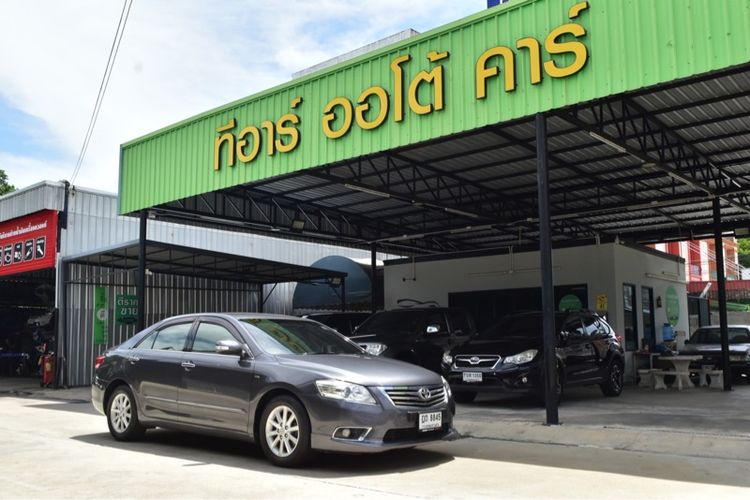 รถ Toyota Camry 2.0 G สี เทา