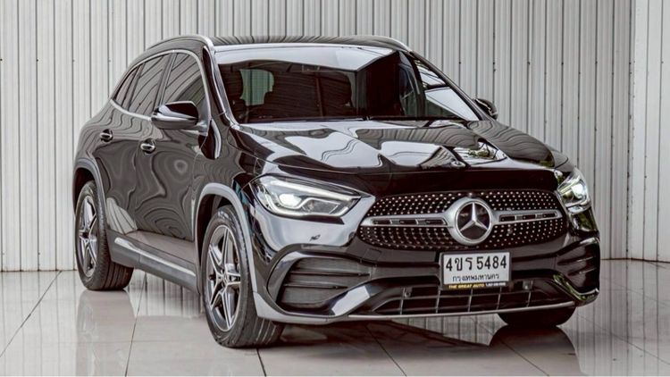 Mercedes-Benz GLA-Class 2021 GLA200 Utility-car เบนซิน ไม่ติดแก๊ส เกียร์อัตโนมัติ ดำ รูปที่ 3