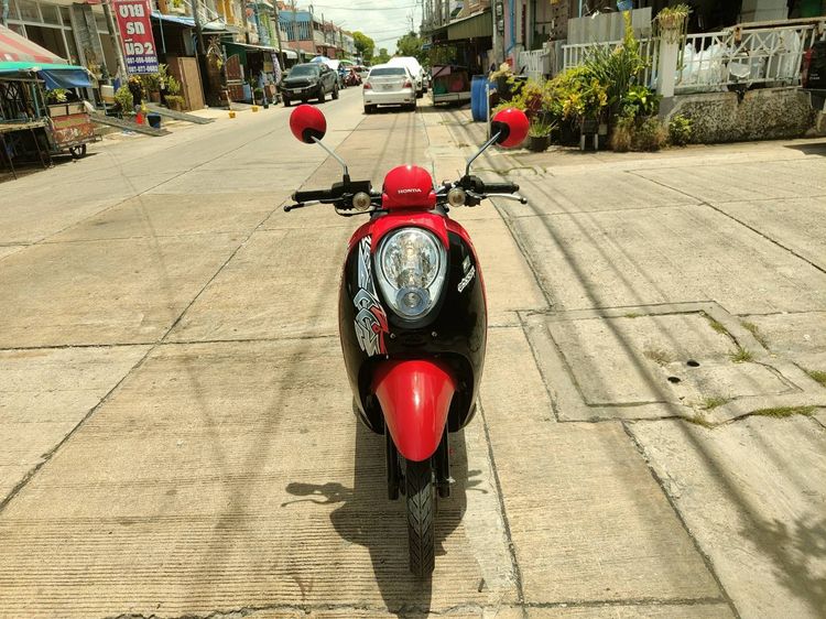 🛵ยังไงก็ขาย SCOOPY-i ปี 55(งดต่อ) เครื่องดี สีสวย สตาร์ทมือ เล่มชุดโอนครบ+เปลี่ยนถ่ายน้ำมันเครื่องฟรี ขายตามสภาพ ไม่มีส่งฟรี รูปที่ 4