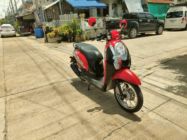 🛵ยังไงก็ขาย SCOOPY-i ปี 55(งดต่อ) เครื่องดี สีสวย สตาร์ทมือ เล่มชุดโอนครบ+เปลี่ยนถ่ายน้ำมันเครื่องฟรี ขายตามสภาพ ไม่มีส่งฟรี รูปที่ 5