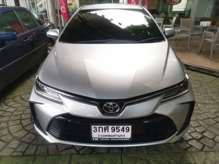 Toyota Altis 2021 1.8 Esport Sedan เบนซิน ไม่ติดแก๊ส เกียร์อัตโนมัติ บรอนซ์เงิน รูปที่ 2
