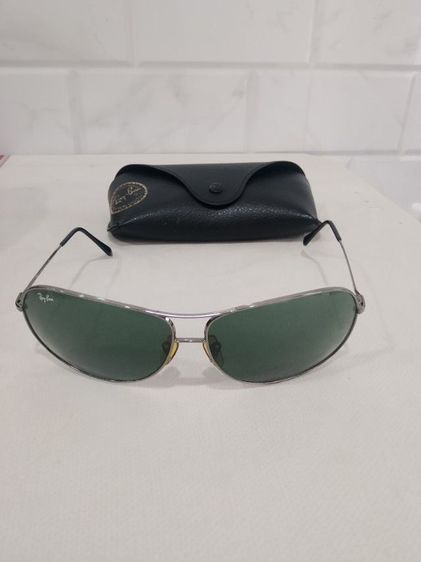 Ray-Ban แว่นตากันแดด Ray Ban แท้ RB2367 เลนส์มีคราบนิดหน่อย สภาพใหม่