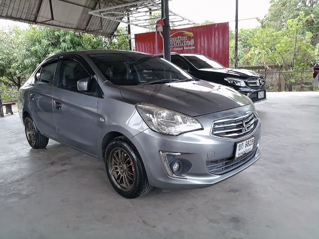 Mitsubishi Attrage 2016 1.2 GLX Sedan เบนซิน ไม่ติดแก๊ส เกียร์อัตโนมัติ เทา รูปที่ 2