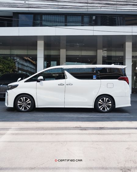 Toyota Alphard 2023 2.5 S C-Package Utility-car เบนซิน ไม่ติดแก๊ส เกียร์อัตโนมัติ ขาว รูปที่ 3