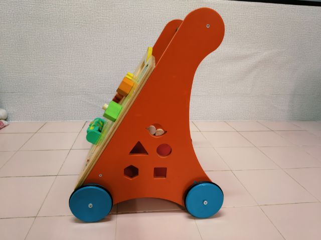 อื่นๆ รถหัดเดิน Tender Leaf Toys ของเล่นไม้ ของเล่นเด็ก รถเข็นฝึกเดินพร้อมกิจกรรม Baby Activity Walker 