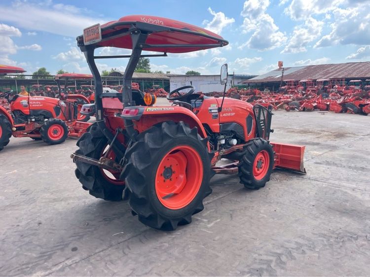 รถมีให้เลือกเยอะ เครื่องดี  รถไถคูโบต้ารุ่น L4018 ใบดันดินหน้า ผาน 1 ตัว ดาวน์   20,000 บาท สนใจโทรสอบถามหรือมาดูที่ร้านเราได้จ้า รูปที่ 15