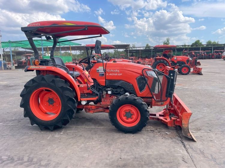 รถมีให้เลือกเยอะ เครื่องดี  รถไถคูโบต้ารุ่น L4018 ใบดันดินหน้า ผาน 1 ตัว ดาวน์   20,000 บาท สนใจโทรสอบถามหรือมาดูที่ร้านเราได้จ้า