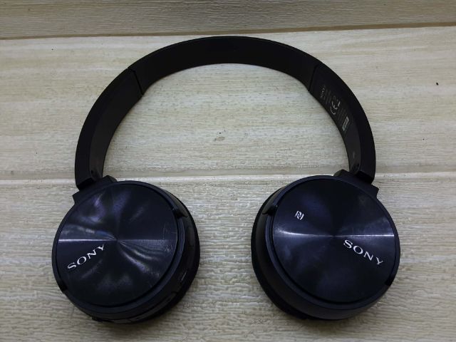 สุดคุ้มหูฟังไร้สายBT SONY ของแท้100เปอร์เซนต์ 
Sony ZX330BT เสียงดีรายละเอียดชัดแบตทน ออกใหม่2990