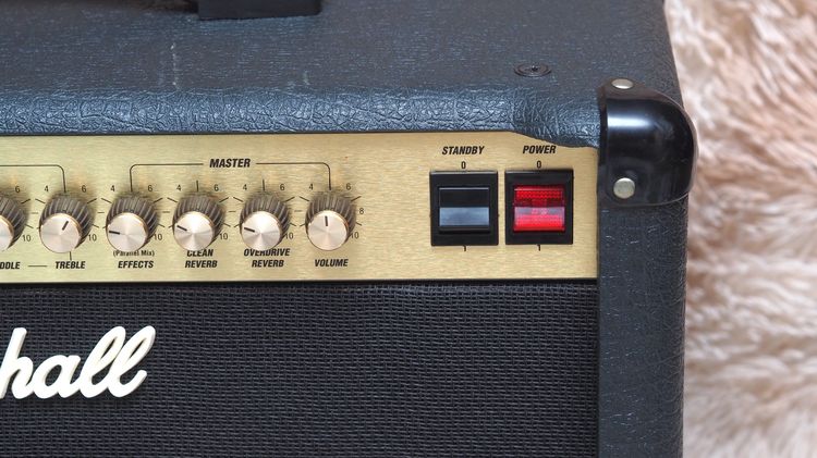 Marshall JCM600 ตู้หลอด 60วัตต์ รูปที่ 7