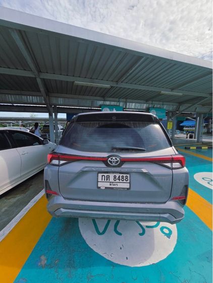 Toyota Veloz 2022 1.5 Premium เบนซิน ไม่ติดแก๊ส เกียร์อัตโนมัติ เทา รูปที่ 4