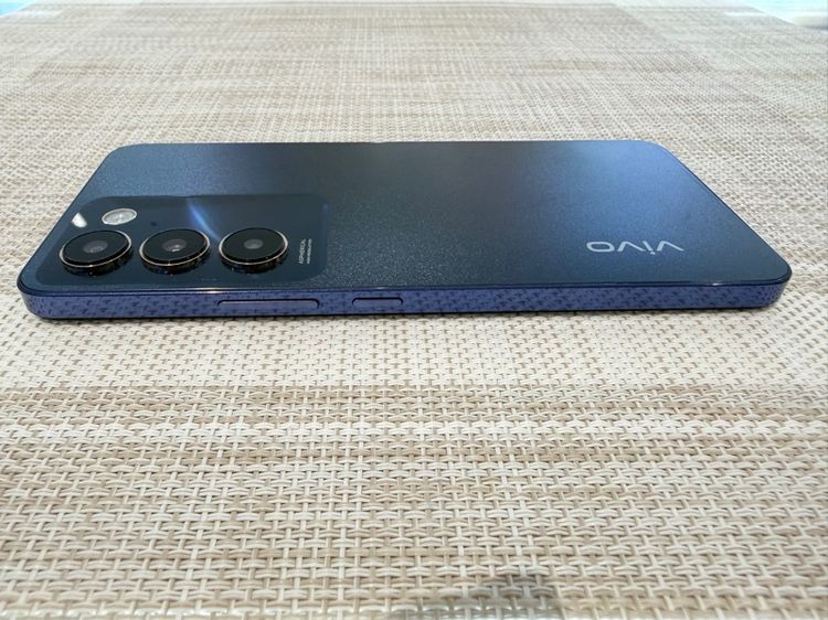 VIVO Y100 รูปที่ 3