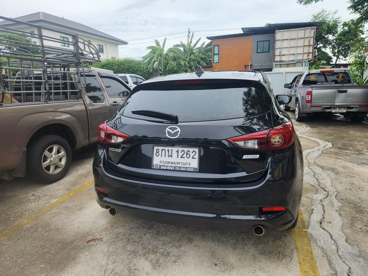 Mazda Mazda3 2019 2.0 C Sports Sedan เบนซิน ไม่ติดแก๊ส เกียร์อัตโนมัติ ดำ รูปที่ 3