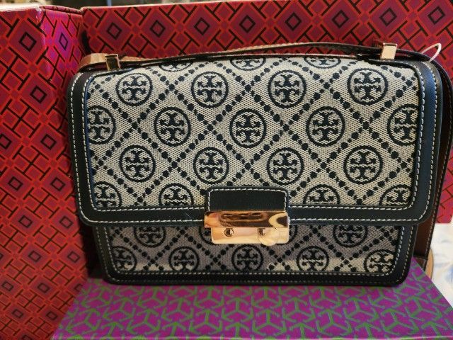 Tory Burch Monogram Crossbody รูปที่ 2