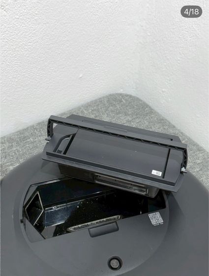 EUfY OMNI C20 หุ่นยนต์ดูดฝุ่นวัสดุดีแข็งแรงน่าใช้แนะนำเลยค่ะสภาพโดยรวมยังดีแบตเตอรี่ใช้ได้ยาวเลยค่ะ รูปที่ 4