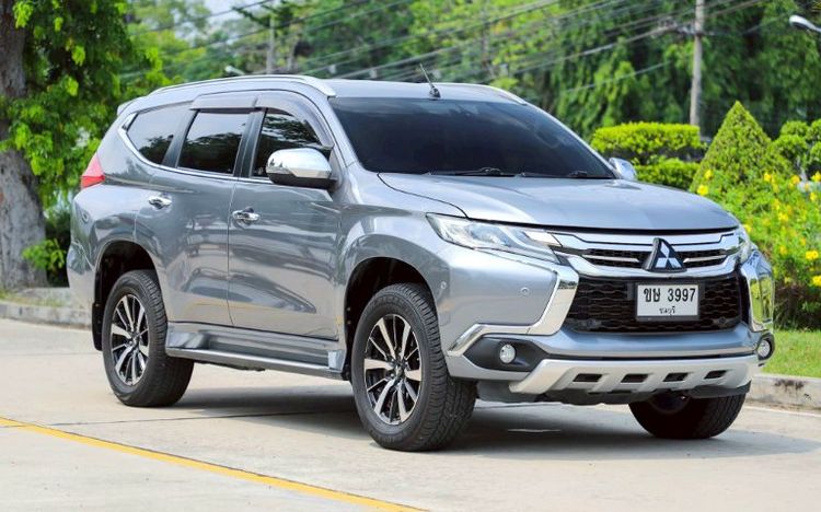 Mitsubishi Pajero Sport 2016 2.4 GT Premium 4WD Utility-car ดีเซล ไม่ติดแก๊ส เกียร์อัตโนมัติ บรอนซ์เงิน