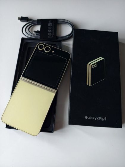 Samsung Galaxi Z flip 6
