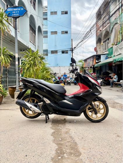 ขายรถมอเตอร์ไซค์pcx150 รูปที่ 3