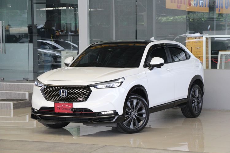รถ Honda HR-V 1.5 e:HEV RS สี ขาว