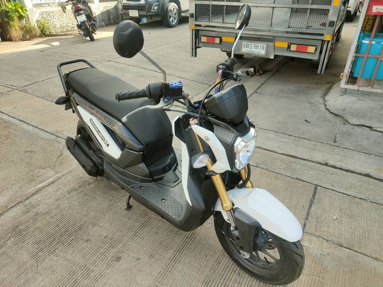 🛵ยังไงก็ขาย ZOOMER-X ปี 56 เครื่องดี สีสวย สตาร์ทมือ (งดต่อ ท่อดัง) เล่มชุดโอนครบ+เปลี่ยนถ่ายน้ำมันเครื่องฟรี ส่งฟรี30 ก.ม รูปที่ 5