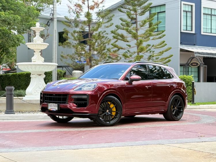 รถ Porsche Cayenne 3.0 E-Hybrid 4WD สี แดง