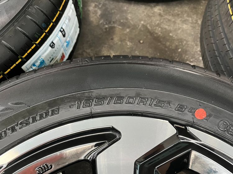 ✨ล้อแม็ก✨Toyota Yaris ขอบ 15 ดำหน้าเงา พร้อมยางใหม่💯185-60-15 Dunlop🚩ปี 26🚩 รูปที่ 8