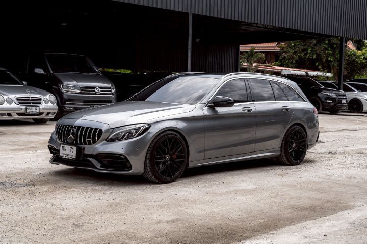 รถ Mercedes-Benz C-Class C300 สี เทา