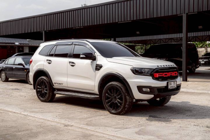Ford Everest 2022 2.0 Trend Utility-car ดีเซล ขาว รูปที่ 3
