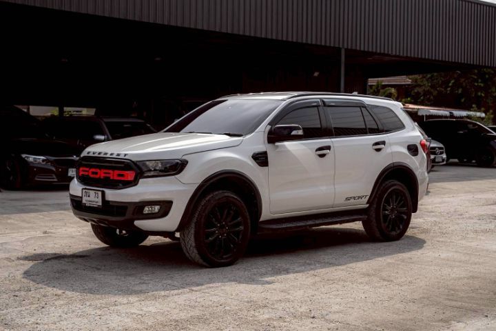 Ford Everest 2022 2.0 Trend Utility-car ดีเซล ขาว