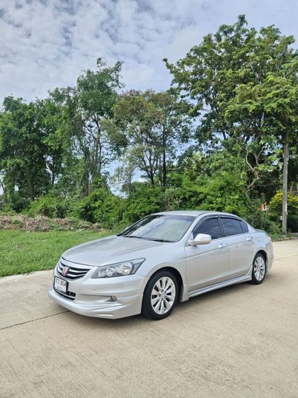 Honda Accord 2013 2.0 EL NAVI Sedan เบนซิน ไม่ติดแก๊ส เกียร์อัตโนมัติ เงิน รูปที่ 3
