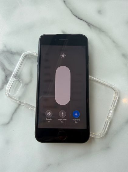 iPhone SE 128GB สีดำ รองรับ ios26 ใส่ได้2ซิม เครื่องศูนย์ไทย เดิมๆทุกอย่าง รูปที่ 4