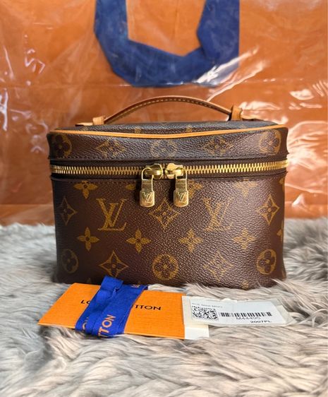 Louis Vuitton mini
