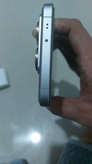 มือถือมือสองสบายสวยxiaomi14T Pro อุปกรณ์การเรียนการสอน.มีแต่ตัวเครื้องครับ.มีแคสไห้3อันครีบติดฟีรนแล้วครีบสนใจดูของได้ที่บิ์กชีบางพลีครับไหม รูปที่ 7