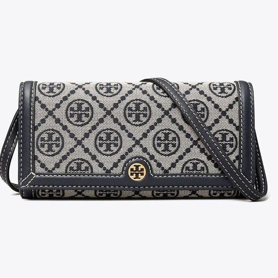 Tory Burch T Monogram Jacquard Wallet Crossbody สี Navy Blue รูปที่ 4