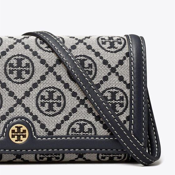 Tory Burch T Monogram Jacquard Wallet Crossbody สี Navy Blue รูปที่ 8