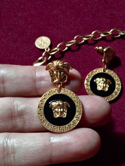 versace italy..ชุดสร้อย,ต่างหูแท้นำเข้าแบรนด์ดังจากอิตาลีสภาพสุดเยี่ยม รูปที่ 10
