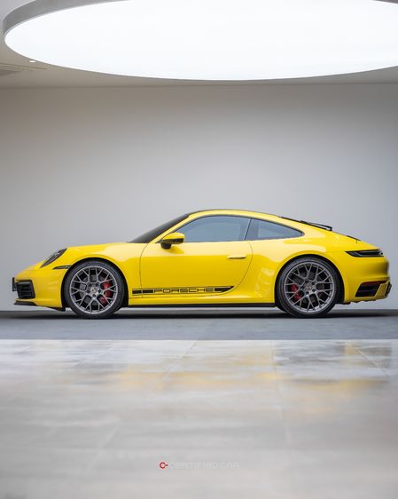 Porsche 911 Carrera S 2019 3.0 PDK Sedan เบนซิน ไม่ติดแก๊ส เกียร์อัตโนมัติ เหลือง รูปที่ 4