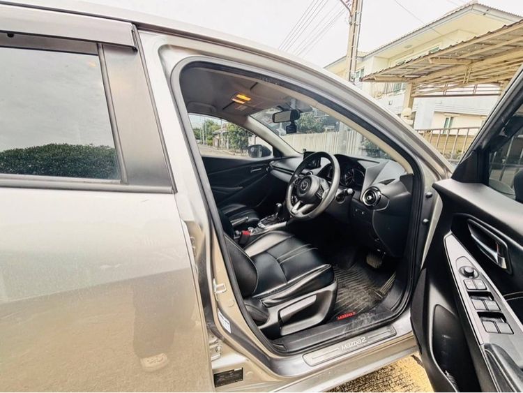 Mazda Mazda 2 2019 Sedan เบนซิน ไม่ติดแก๊ส เกียร์อัตโนมัติ เทา รูปที่ 4