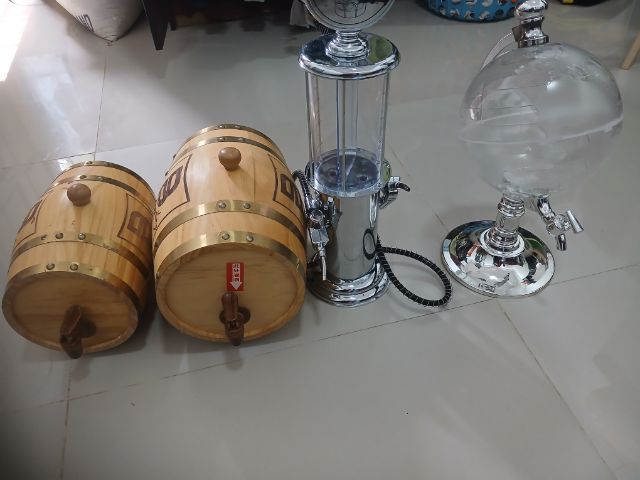 ขายยกชุดทั้งหมด ถังไม้โอ๊คขนาด5L 3L ทาวเวอร์เบียร์ไวน์ลูกโลกขนาด3Lและทาวเวอร์สไตล์ปั๊มน้ำมันย้อนยุคขนาดประมันลิตรกว่า รูปที่ 2