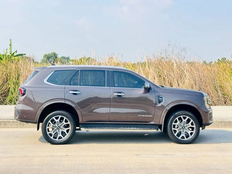 Ford Everest 2023 2.0 Titanium Plus 4WD ดีเซล ไม่ติดแก๊ส เกียร์อัตโนมัติ น้ำตาล