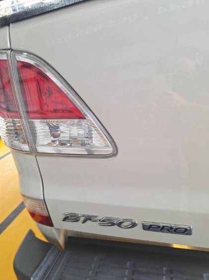 Mazda BT-50 Pro 2012 2.2 Hi-Racer Pickup ดีเซล ไม่ติดแก๊ส เกียร์ธรรมดา ขาว รูปที่ 3