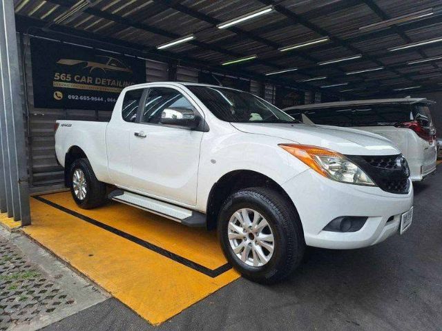 Mazda BT-50 Pro 2012 2.2 Hi-Racer Pickup ดีเซล ไม่ติดแก๊ส เกียร์ธรรมดา ขาว รูปที่ 2
