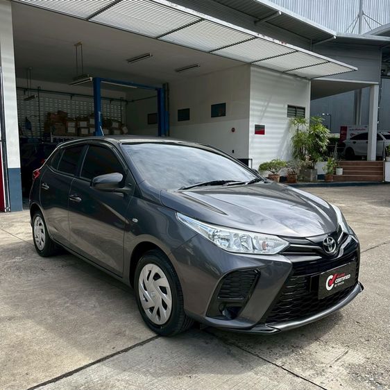 Toyota Yaris 2022 1.2 Entry Sedan เบนซิน ไม่ติดแก๊ส เกียร์อัตโนมัติ เทา