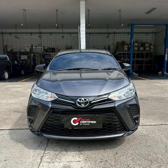 Toyota Yaris 2022 1.2 Entry Sedan เบนซิน ไม่ติดแก๊ส เกียร์อัตโนมัติ เทา รูปที่ 3