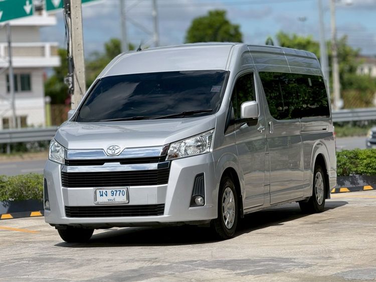 Toyota Commuter 2019 2.8 Van ดีเซล ไม่ติดแก๊ส เกียร์อัตโนมัติ เทา รูปที่ 3
