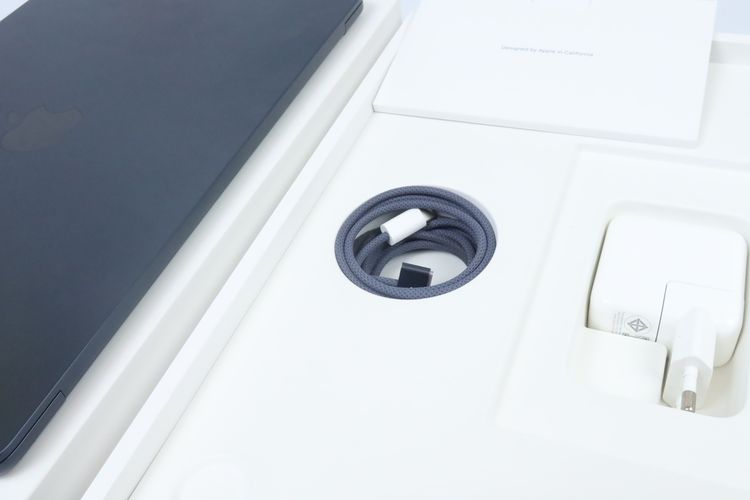 MacBook Air M3 13" 8.256GB รูปที่ 13