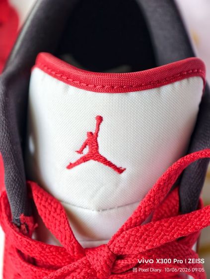 Jordan 1 Low Reverse Black Toe (Women's) มือสอง รูปที่ 8