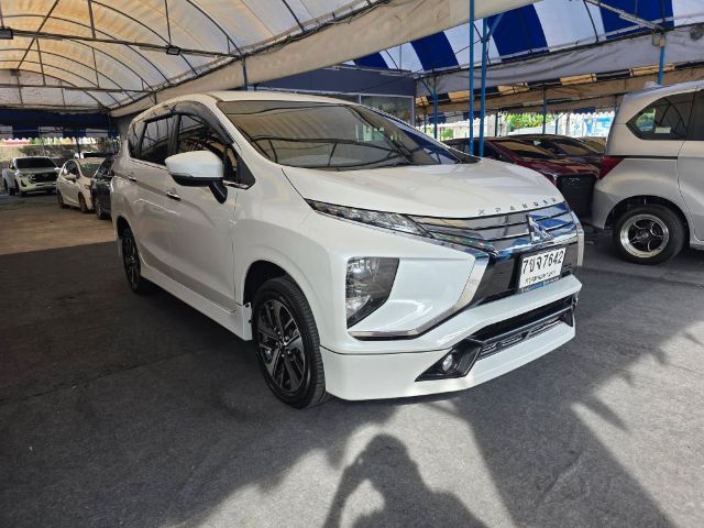 Mitsubishi Xpander 2019 1.5 GT Van เบนซิน ไม่ติดแก๊ส เกียร์อัตโนมัติ ขาว รูปที่ 2