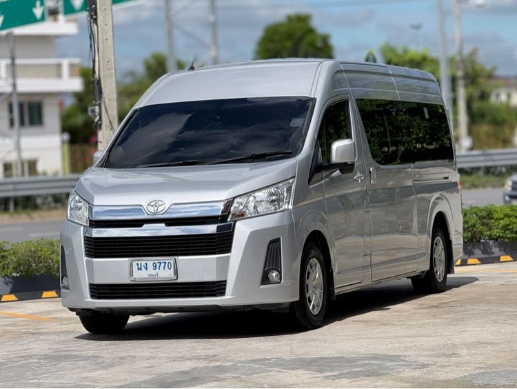 Toyota Commuter 2019 2.8 Van ดีเซล ไม่ติดแก๊ส เกียร์อัตโนมัติ เทา รูปที่ 2